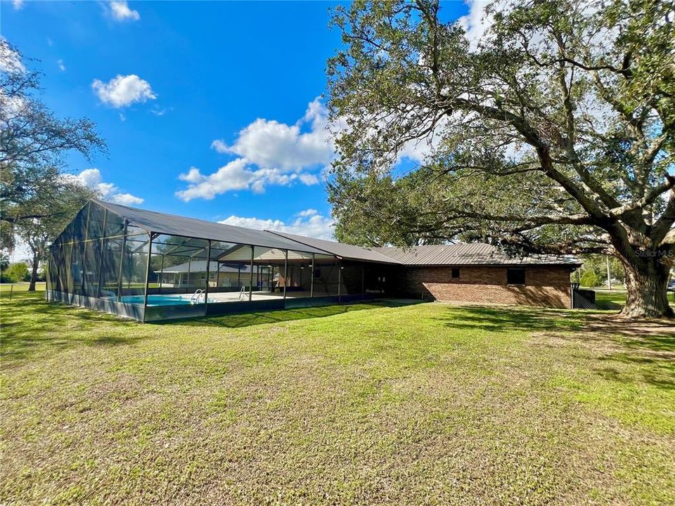 En Venta: $420,000 (3 camas, 2 baños, 2501 Pies cuadrados)