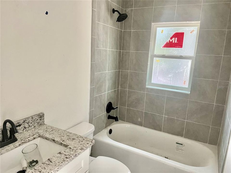 待售: $289,000 (3 贝兹, 2 浴室, 1412 平方英尺)