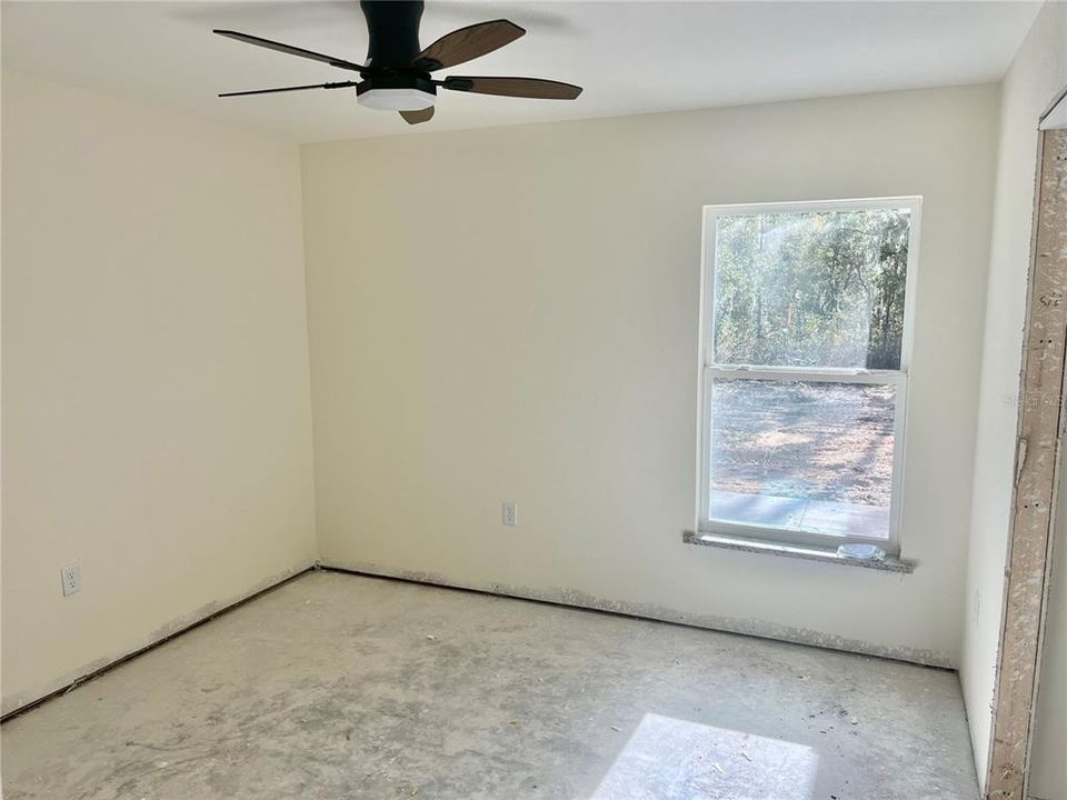 待售: $289,000 (3 贝兹, 2 浴室, 1412 平方英尺)