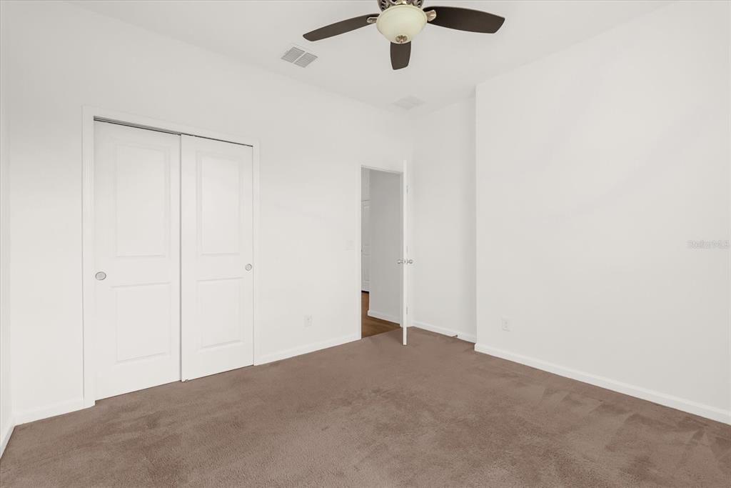 For Sale: $412,000 (3 beds, 2 baths, 1917 Square Feet)