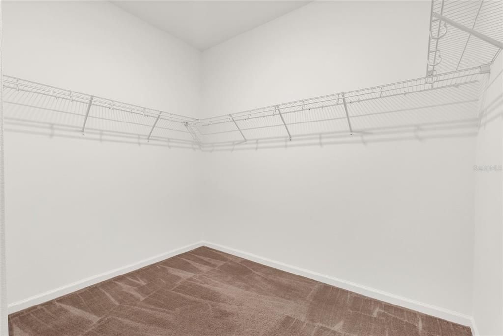 For Sale: $412,000 (3 beds, 2 baths, 1917 Square Feet)