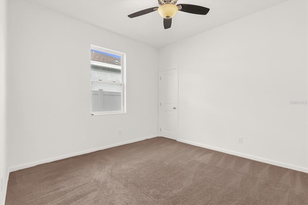 For Sale: $412,000 (3 beds, 2 baths, 1917 Square Feet)