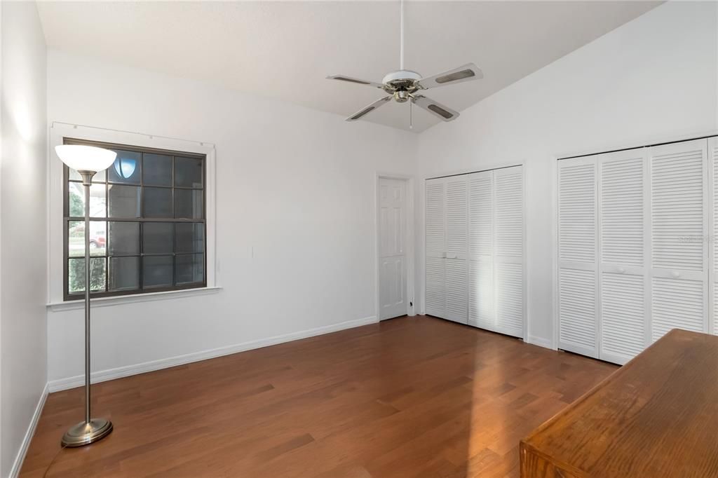 For Sale: $269,000 (3 beds, 2 baths, 1371 Square Feet)