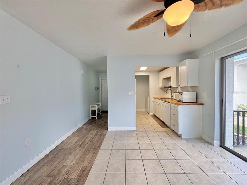 For Rent: $1,350 (2 beds, 2 baths, 1148 Square Feet)