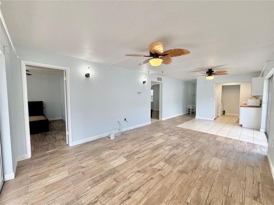 For Rent: $1,350 (2 beds, 2 baths, 1148 Square Feet)