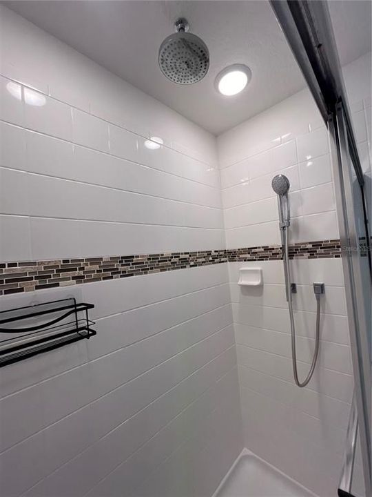 For Sale: $219,900 (3 beds, 2 baths, 1621 Square Feet)