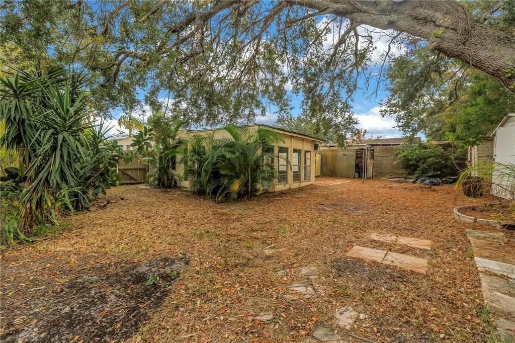 На продажу: $155,000 (1 спален, 1 ванн, 542 Квадратных фут)