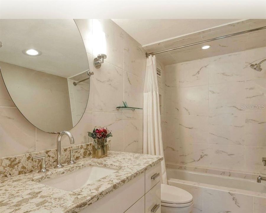 For Rent: $13,500 (2 beds, 2 baths, 1651 Square Feet)