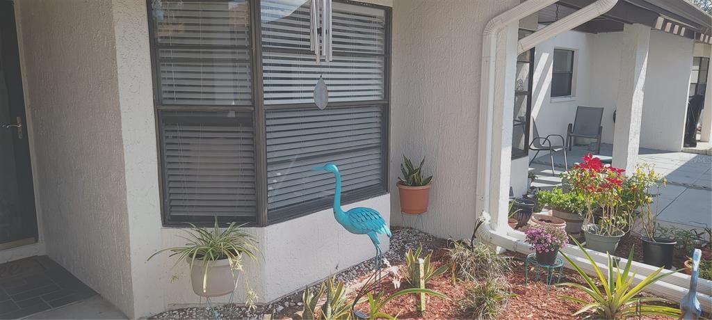 For Sale: $244,900 (2 beds, 2 baths, 1162 Square Feet)