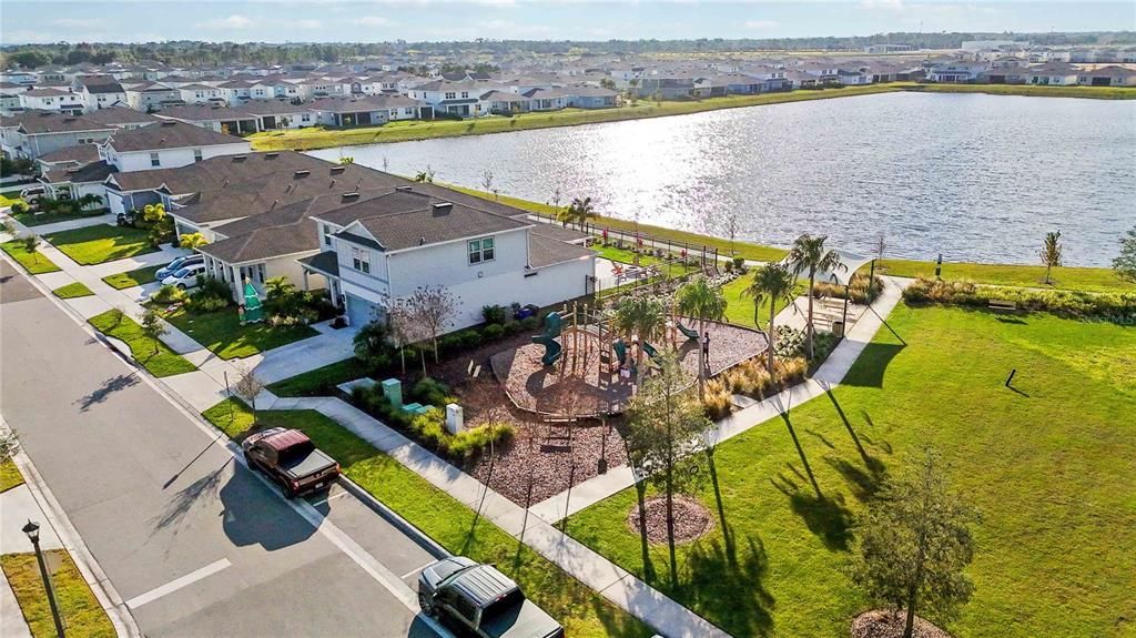 На продажу: $449,000 (4 спален, 3 ванн, 2258 Квадратных фут)