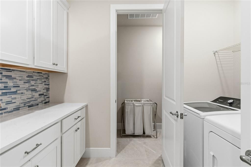 На продажу: $449,000 (4 спален, 3 ванн, 2258 Квадратных фут)