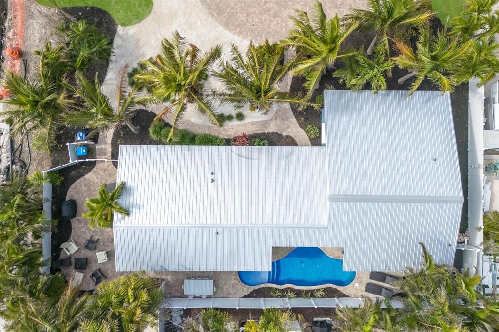 For Sale: $1,540,000 (5 beds, 3 baths, 1822 Square Feet)