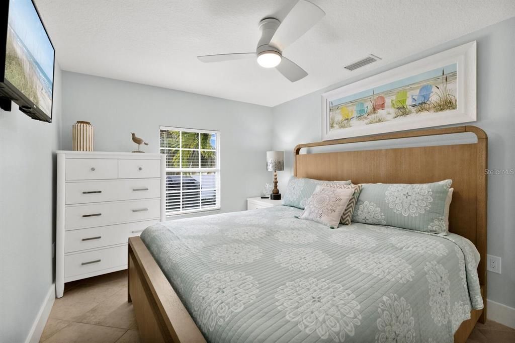 For Sale: $1,540,000 (5 beds, 3 baths, 1822 Square Feet)