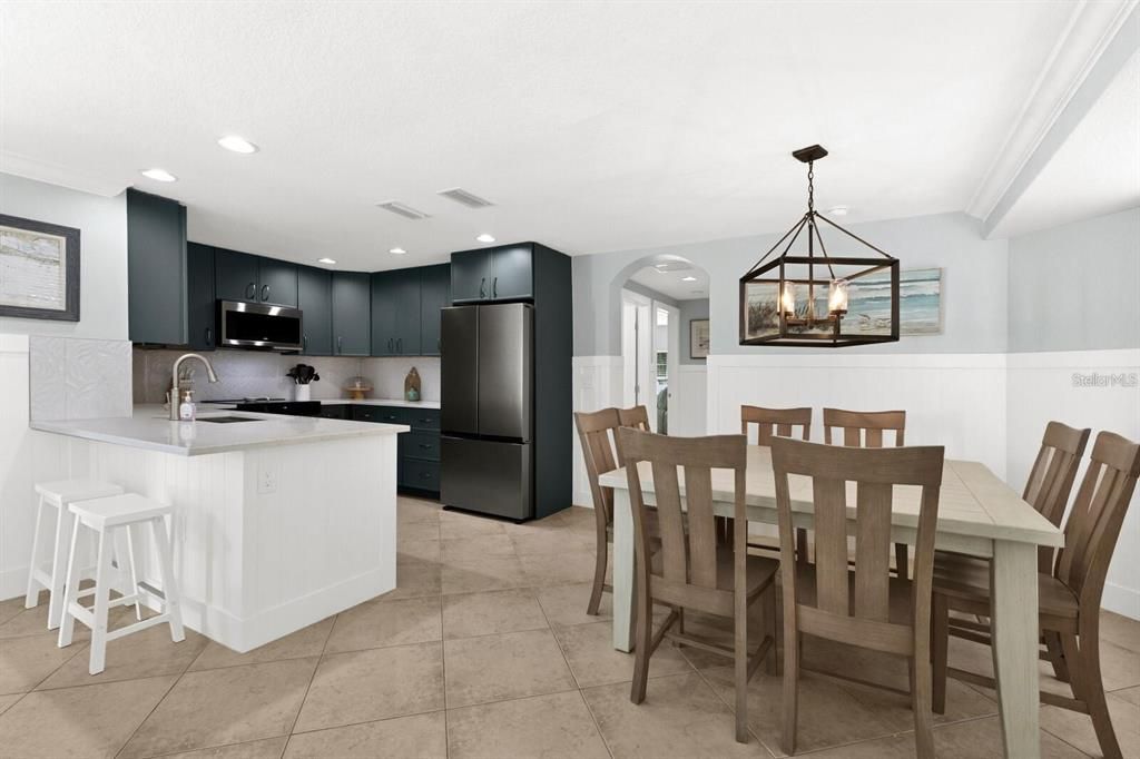 For Sale: $1,540,000 (5 beds, 3 baths, 1822 Square Feet)