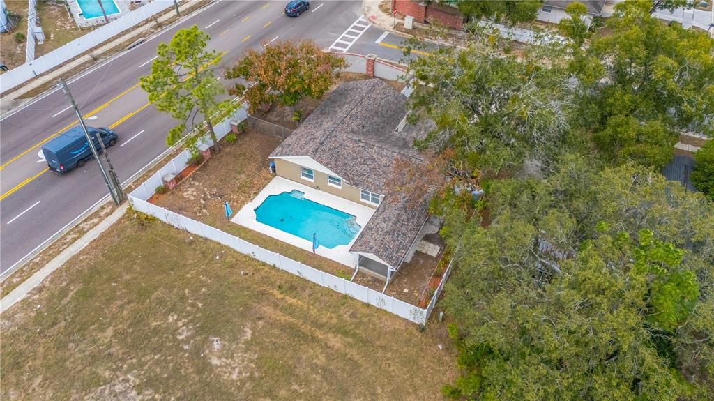 En Venta: $399,000 (5 camas, 2 baños, 1524 Pies cuadrados)