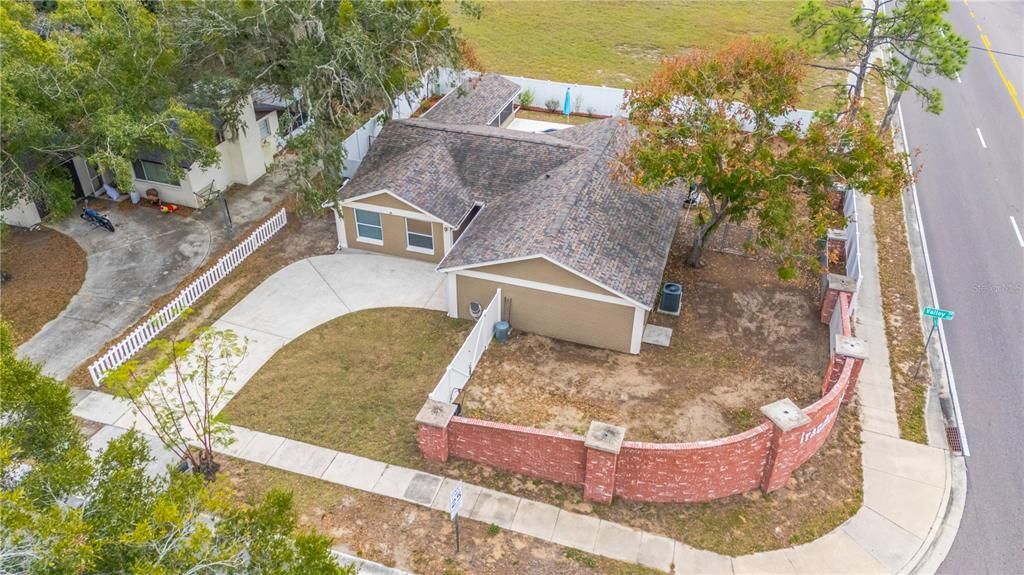 En Venta: $399,000 (5 camas, 2 baños, 1524 Pies cuadrados)