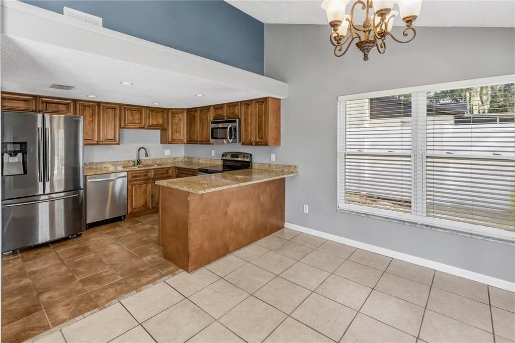 En Venta: $399,000 (5 camas, 2 baños, 1524 Pies cuadrados)