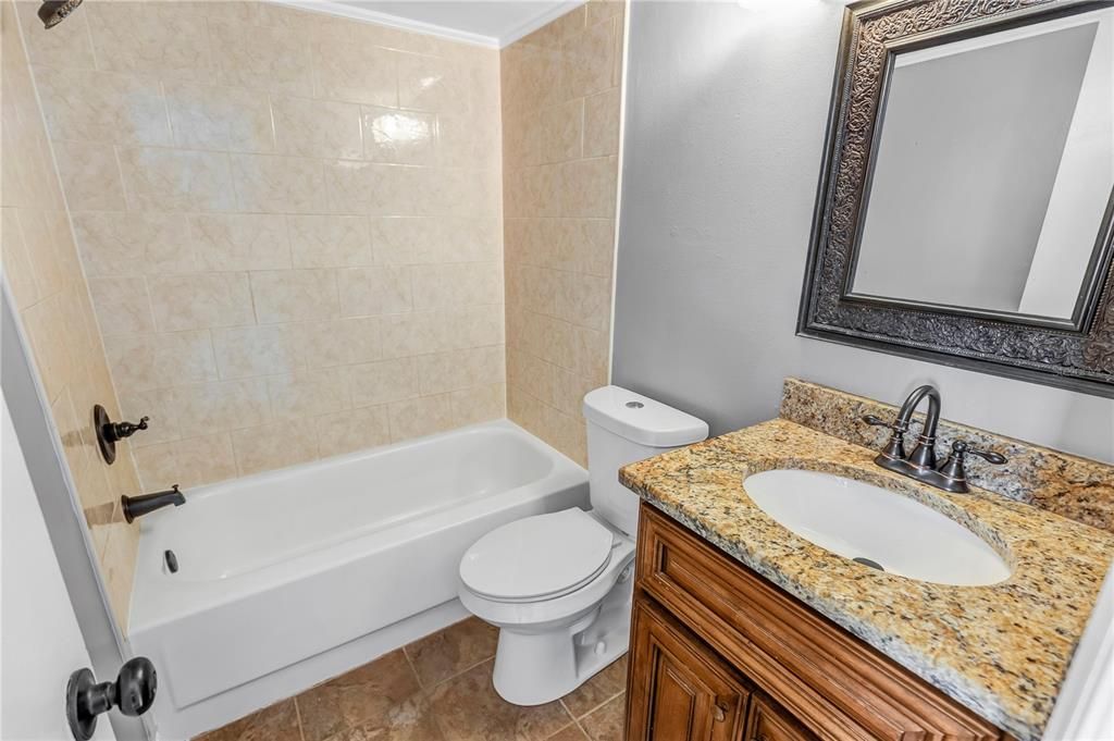 En Venta: $399,000 (5 camas, 2 baños, 1524 Pies cuadrados)