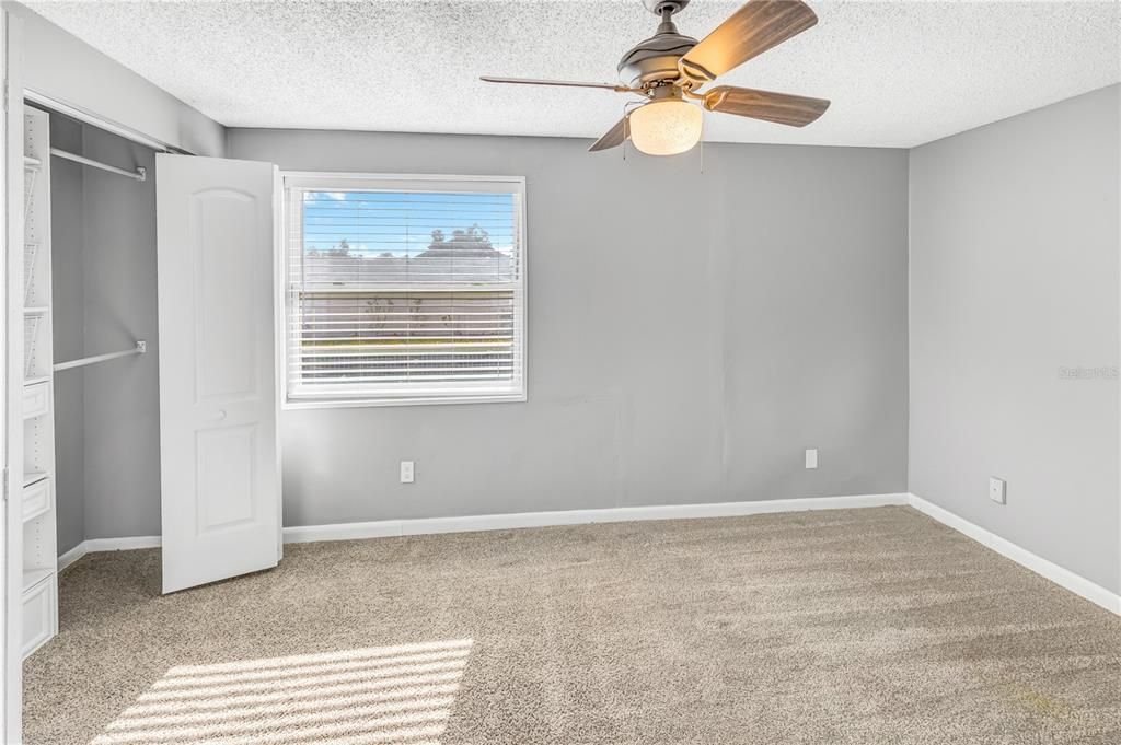 En Venta: $399,000 (5 camas, 2 baños, 1524 Pies cuadrados)