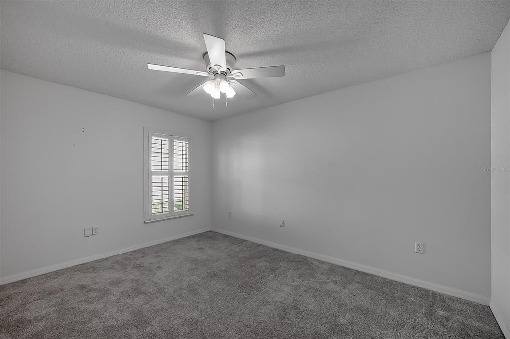 En Venta: $314,900 (3 camas, 2 baños, 1868 Pies cuadrados)