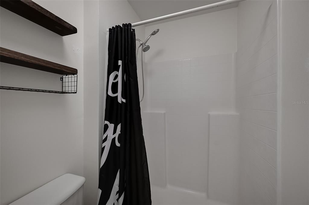 En Venta: $314,900 (3 camas, 2 baños, 1868 Pies cuadrados)