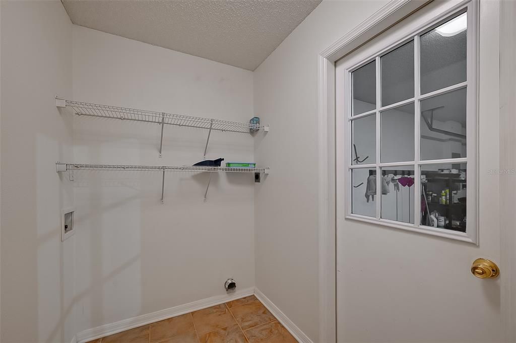 En Venta: $314,900 (3 camas, 2 baños, 1868 Pies cuadrados)