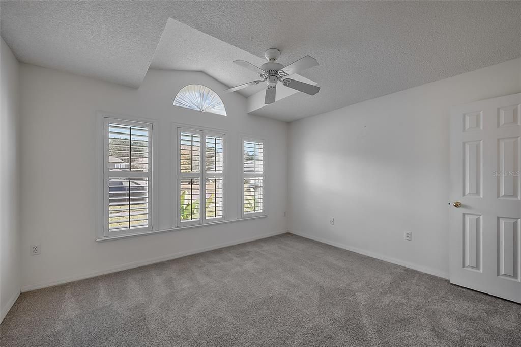 En Venta: $314,900 (3 camas, 2 baños, 1868 Pies cuadrados)