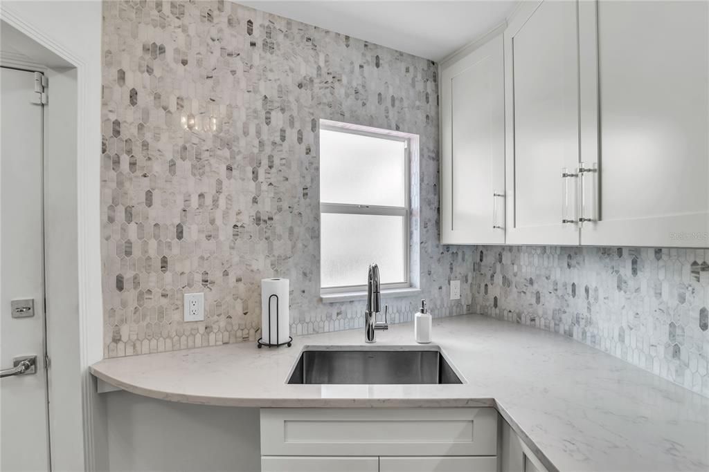 На продажу: $450,000 (1 спален, 1 ванн, 673 Квадратных фут)