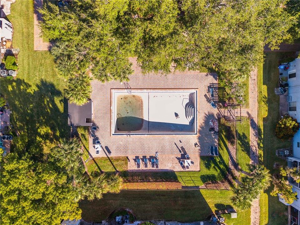 Activo con contrato: $184,900 (2 camas, 2 baños, 927 Pies cuadrados)