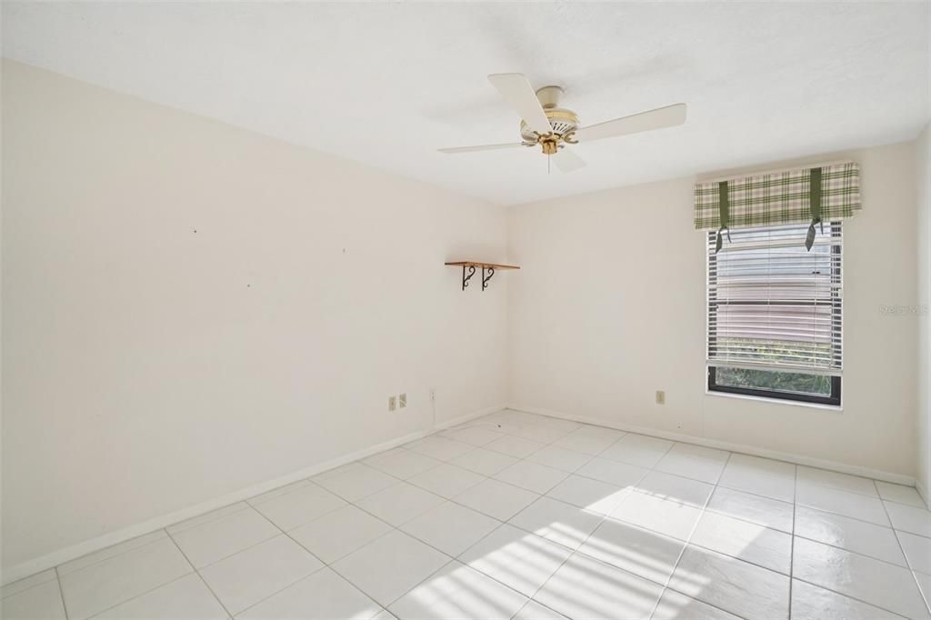 For Sale: $550,000 (3 beds, 2 baths, 2190 Square Feet)