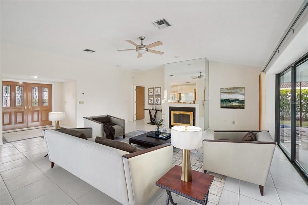 For Sale: $550,000 (3 beds, 2 baths, 2190 Square Feet)