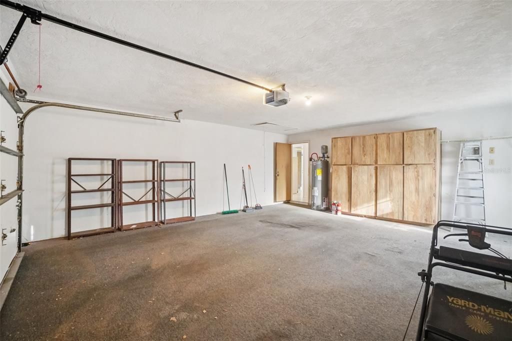 For Sale: $550,000 (3 beds, 2 baths, 2190 Square Feet)