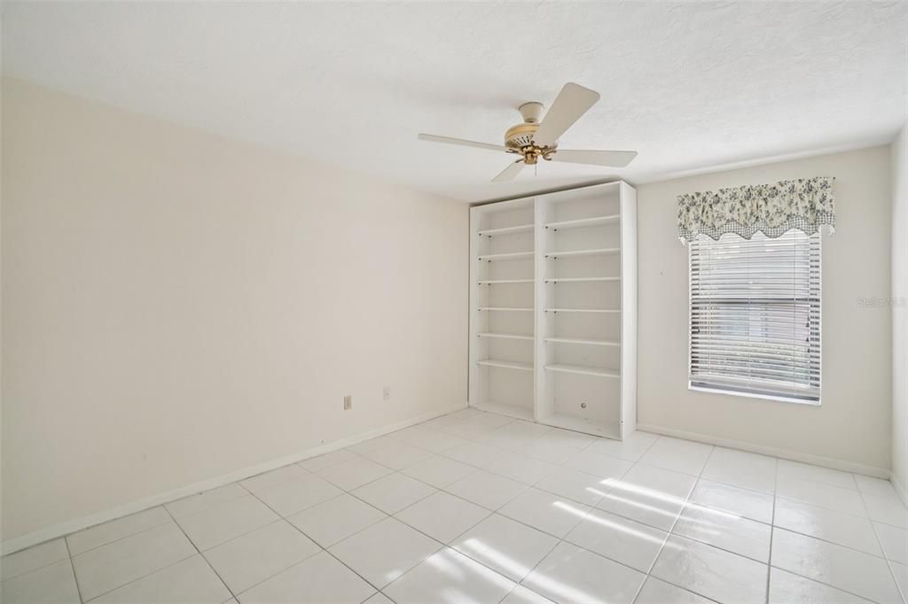 For Sale: $550,000 (3 beds, 2 baths, 2190 Square Feet)