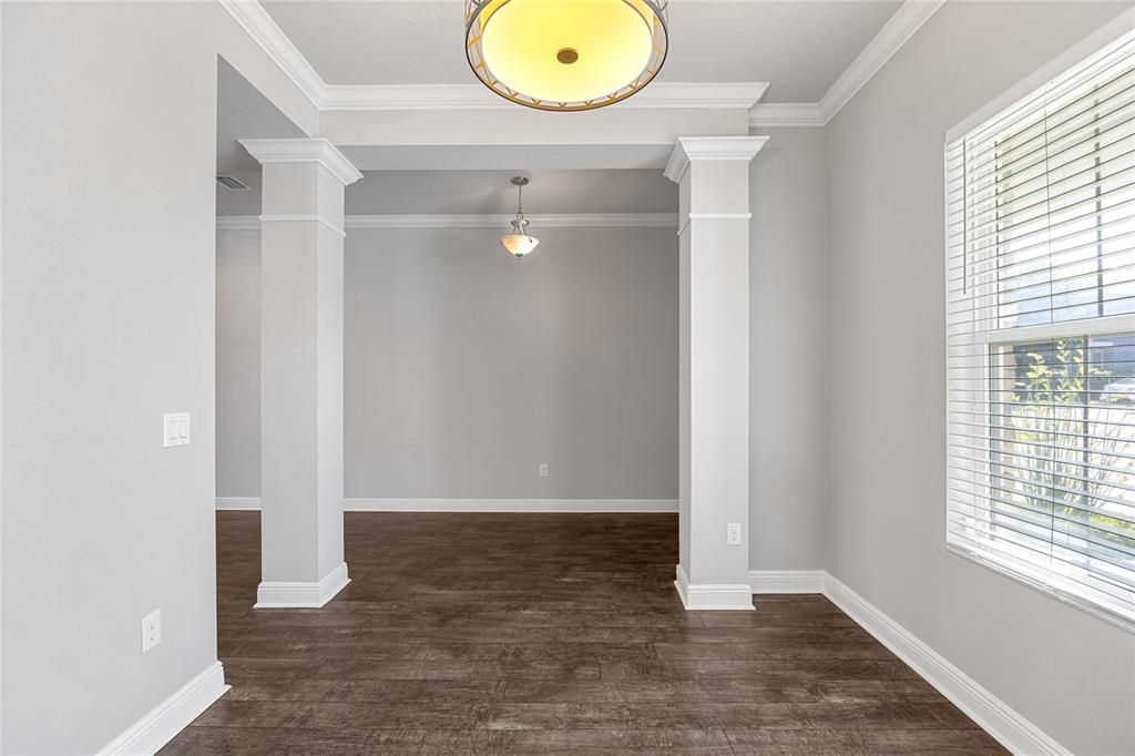 待售: $825,000 (4 贝兹, 3 浴室, 3270 平方英尺)