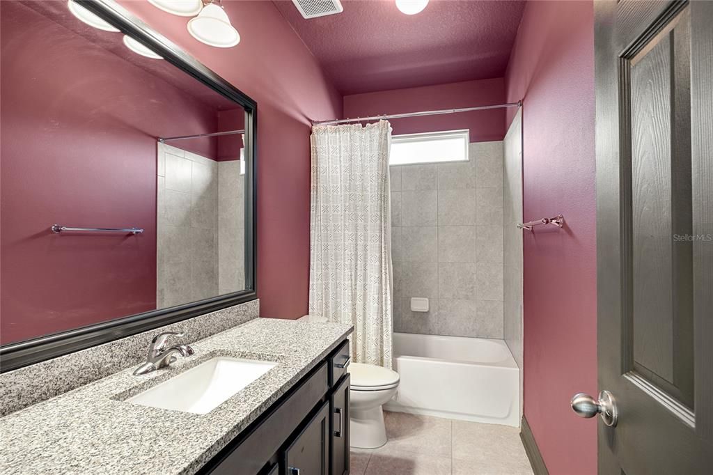 待售: $825,000 (4 贝兹, 3 浴室, 3270 平方英尺)