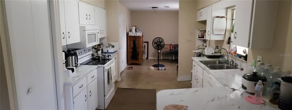 На продажу: $210,000 (3 спален, 2 ванн, 1453 Квадратных фут)