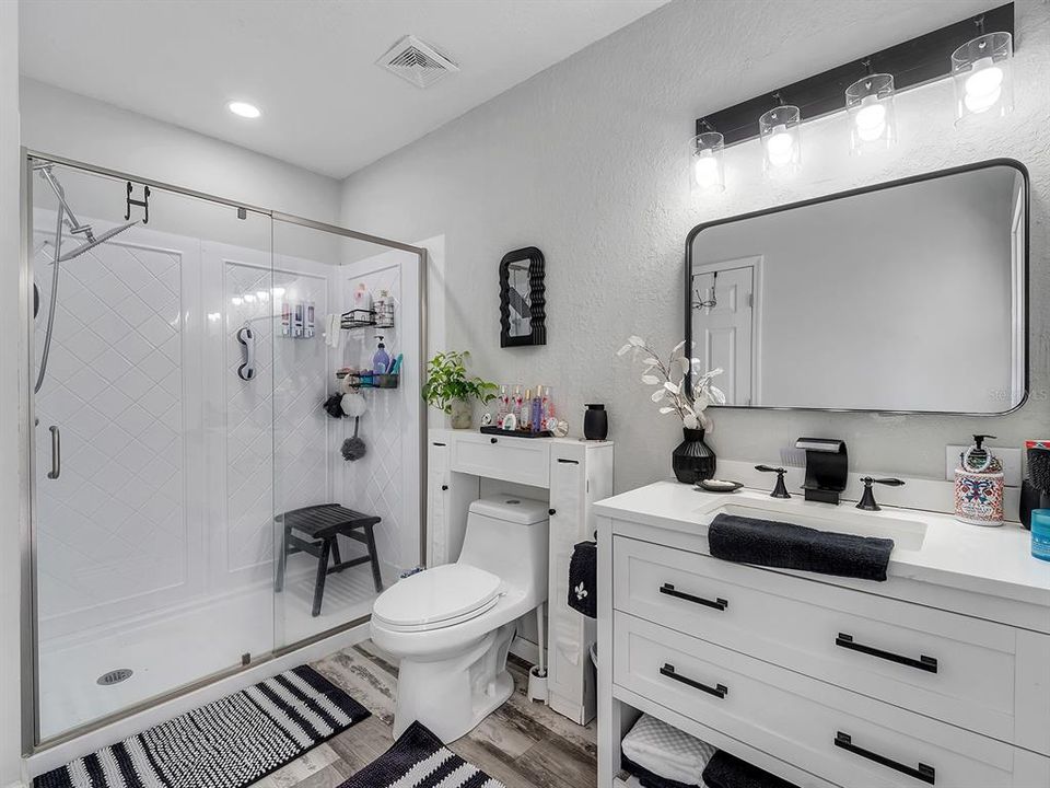 待售: $375,999 (3 贝兹, 2 浴室, 1784 平方英尺)