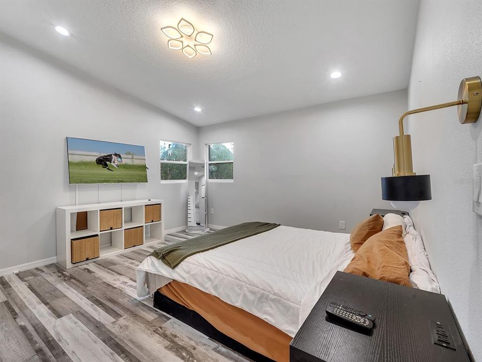 待售: $375,999 (3 贝兹, 2 浴室, 1784 平方英尺)