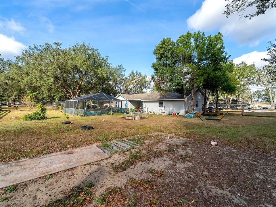 待售: $375,999 (3 贝兹, 2 浴室, 1784 平方英尺)