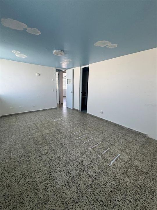 待售: $500,000 (0 贝兹, 0 浴室, 0 平方英尺)