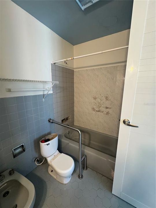 待售: $500,000 (0 贝兹, 0 浴室, 0 平方英尺)