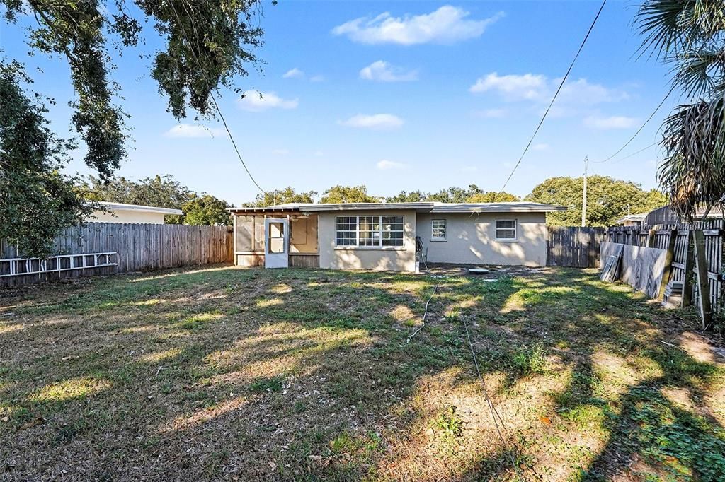 En Renta: $2,500 (2 camas, 1 baños, 1152 Pies cuadrados)