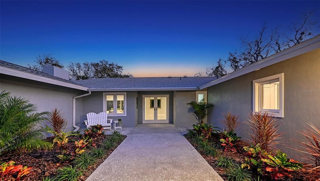 待售: $2,000,000 (3 贝兹, 3 浴室, 2748 平方英尺)