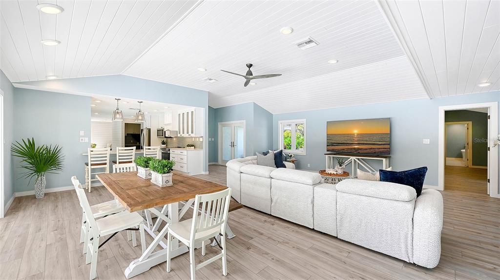 待售: $2,000,000 (3 贝兹, 3 浴室, 2748 平方英尺)