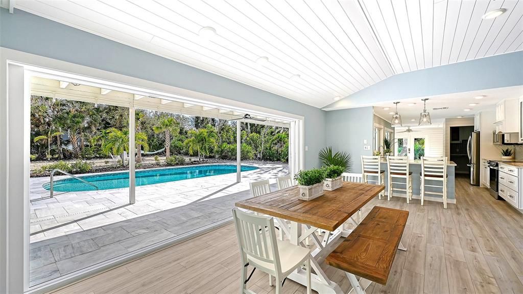 待售: $2,000,000 (3 贝兹, 3 浴室, 2748 平方英尺)