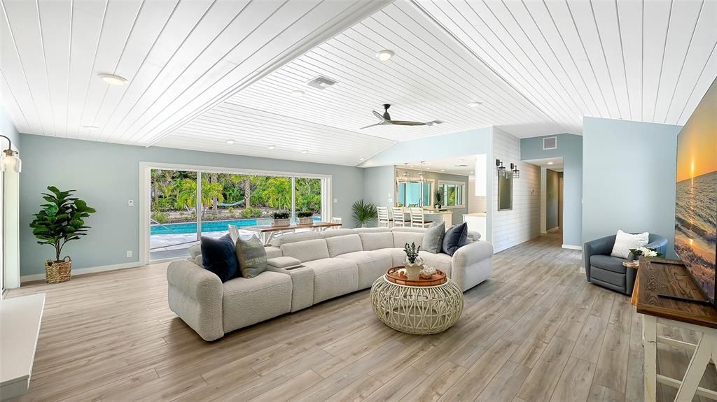 待售: $2,000,000 (3 贝兹, 3 浴室, 2748 平方英尺)