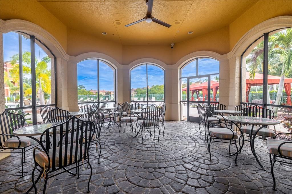 For Sale: $300,000 (2 beds, 2 baths, 1443 Square Feet)