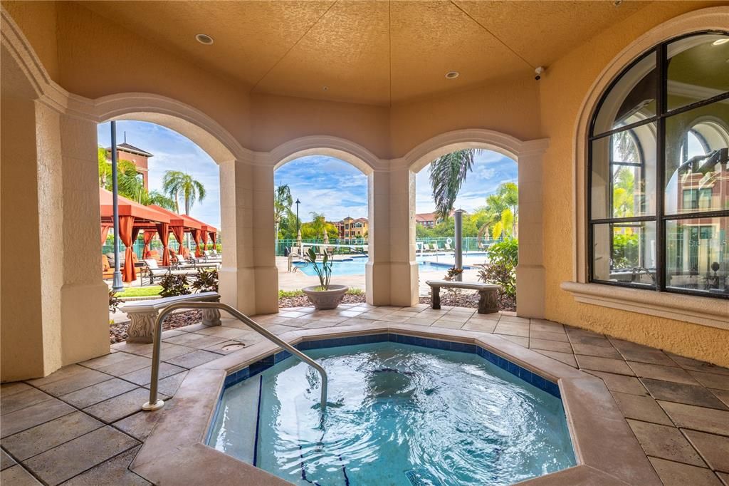 For Sale: $300,000 (2 beds, 2 baths, 1443 Square Feet)