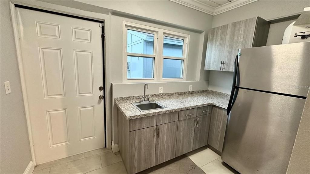 For Sale: $350,000 (0 beds, 0 baths, 1107 Square Feet)