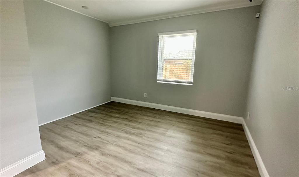 For Sale: $350,000 (0 beds, 0 baths, 1107 Square Feet)